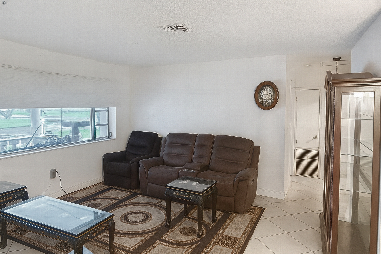 Open concept living area for entertaining